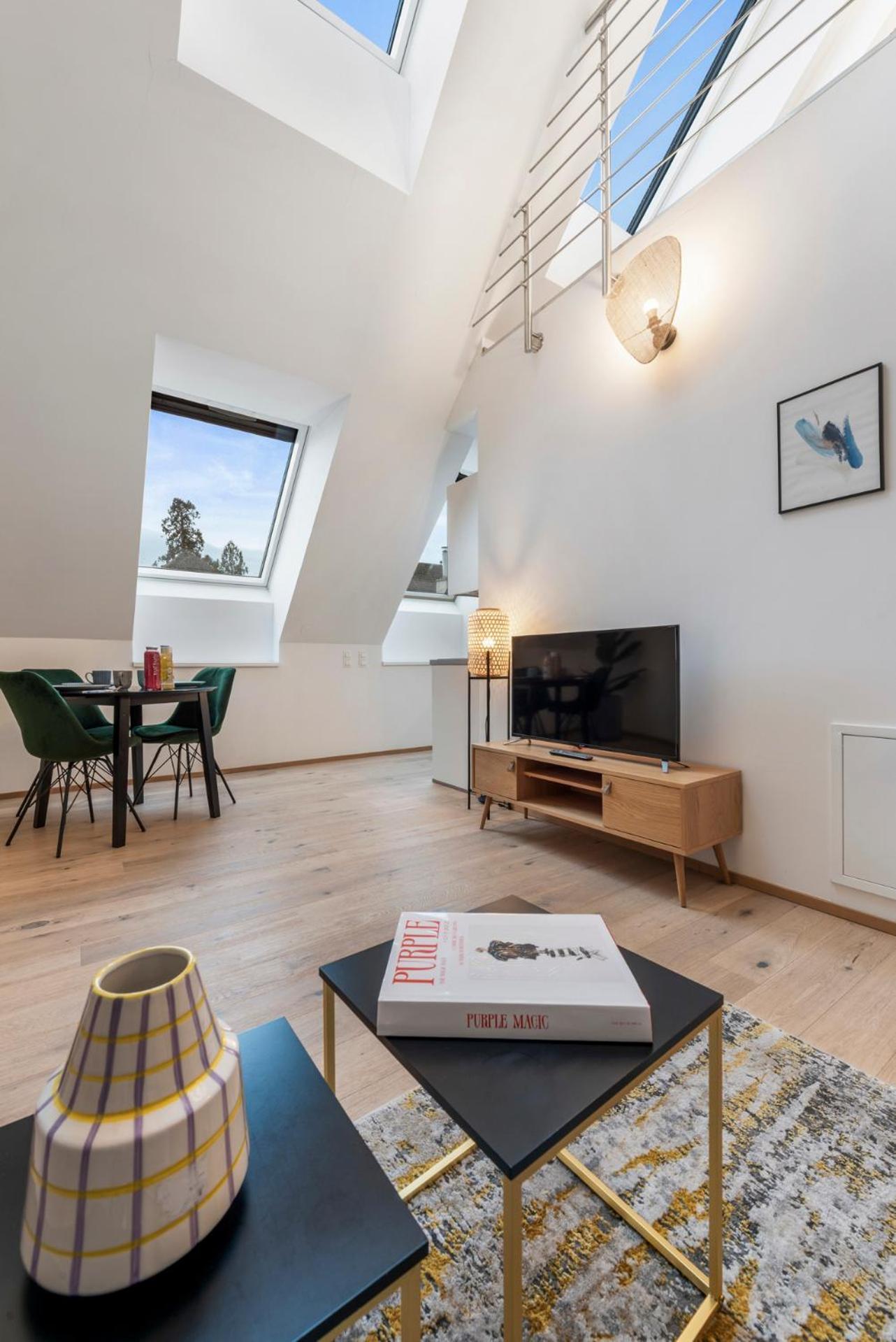 Vienna Hills Living Aparthotel Εξωτερικό φωτογραφία