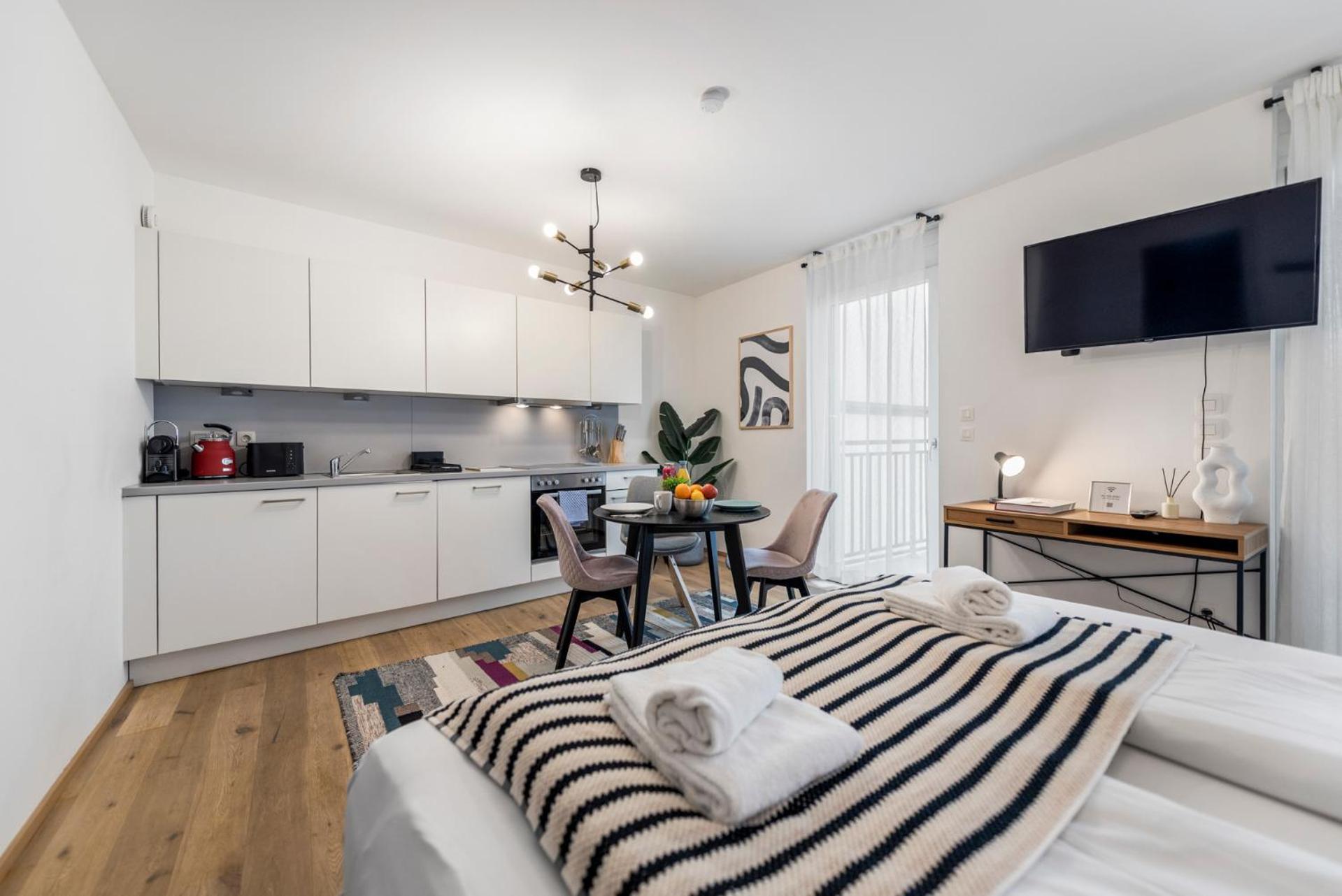 Vienna Hills Living Aparthotel Εξωτερικό φωτογραφία